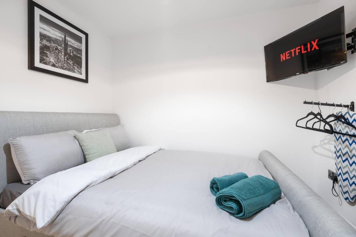 Urban Stay Studio Bright Space 10 Mins To City Ліверпуль Екстер'єр фото